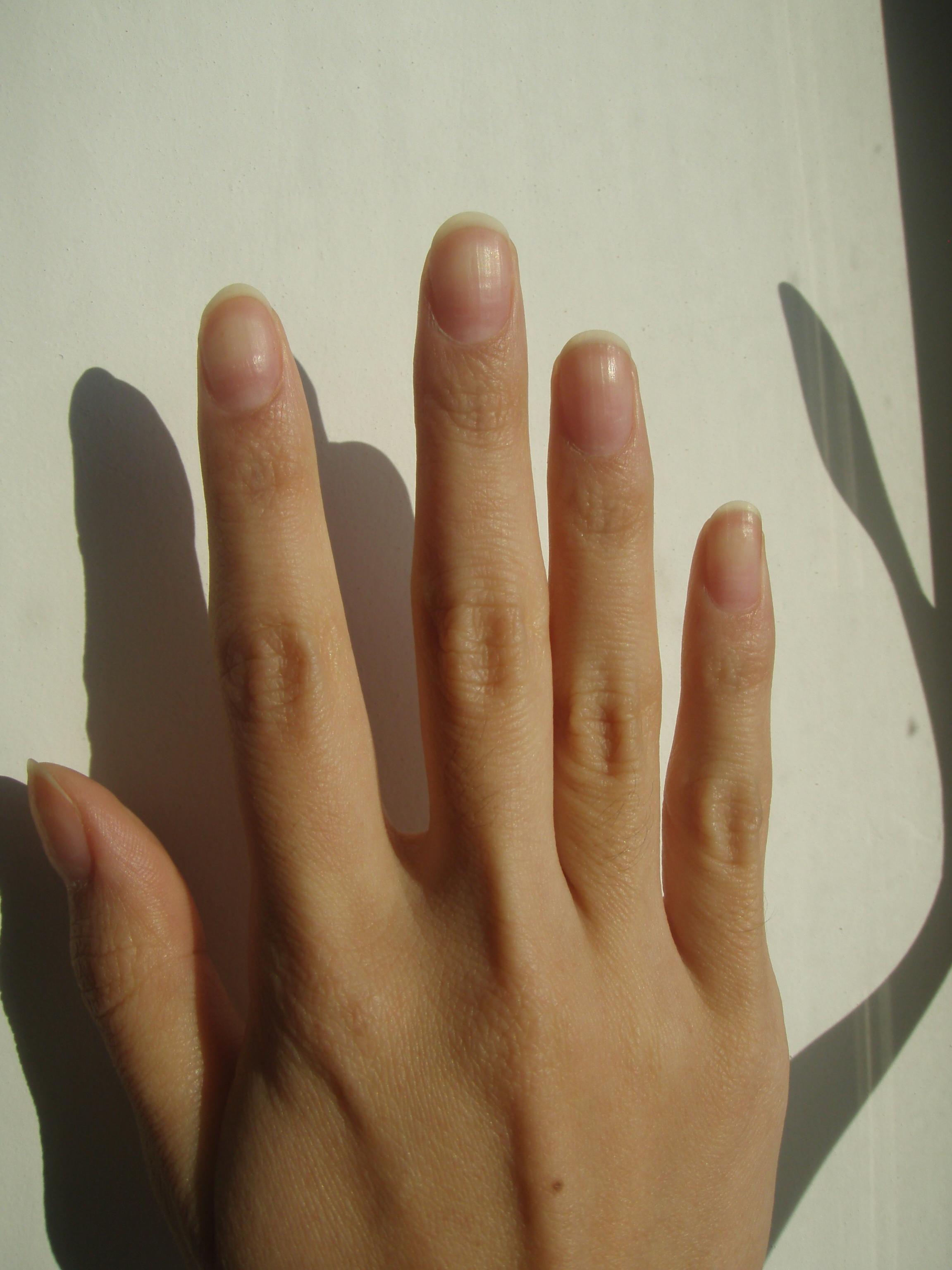 фото ногтей правой руки.jpg